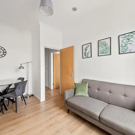 Central Reading - 3 Bed Apartment Exterior photo