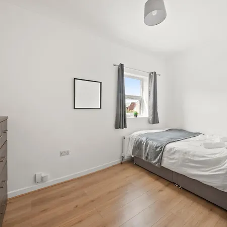 Central Reading - 3 Bed Apartment Exterior photo