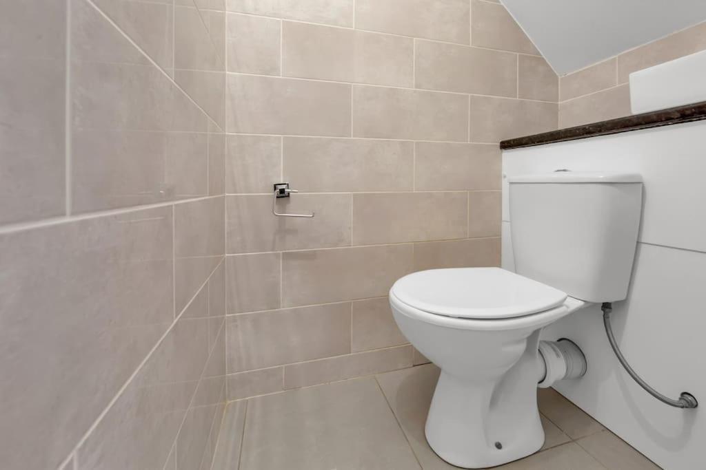 - 3 Bed