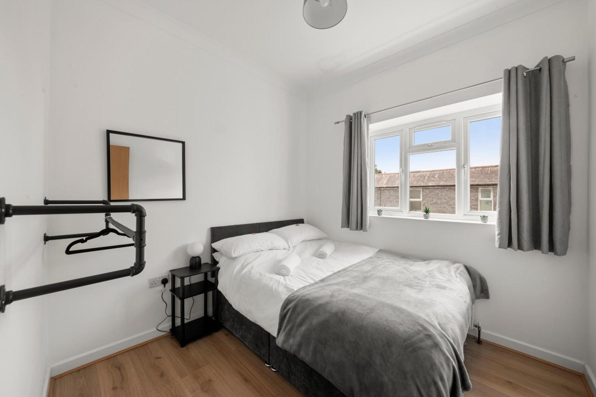 - 3 Bed Apartment